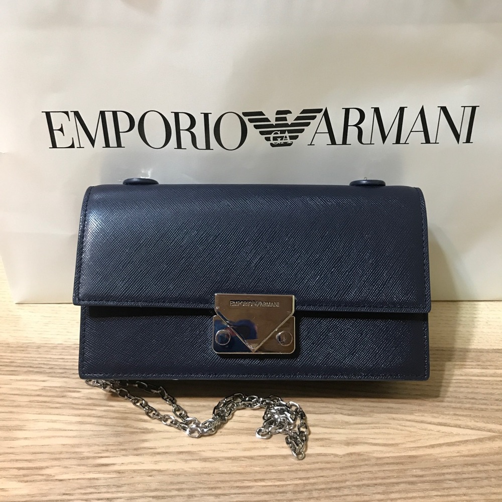 Emporio Armani wallet on chain